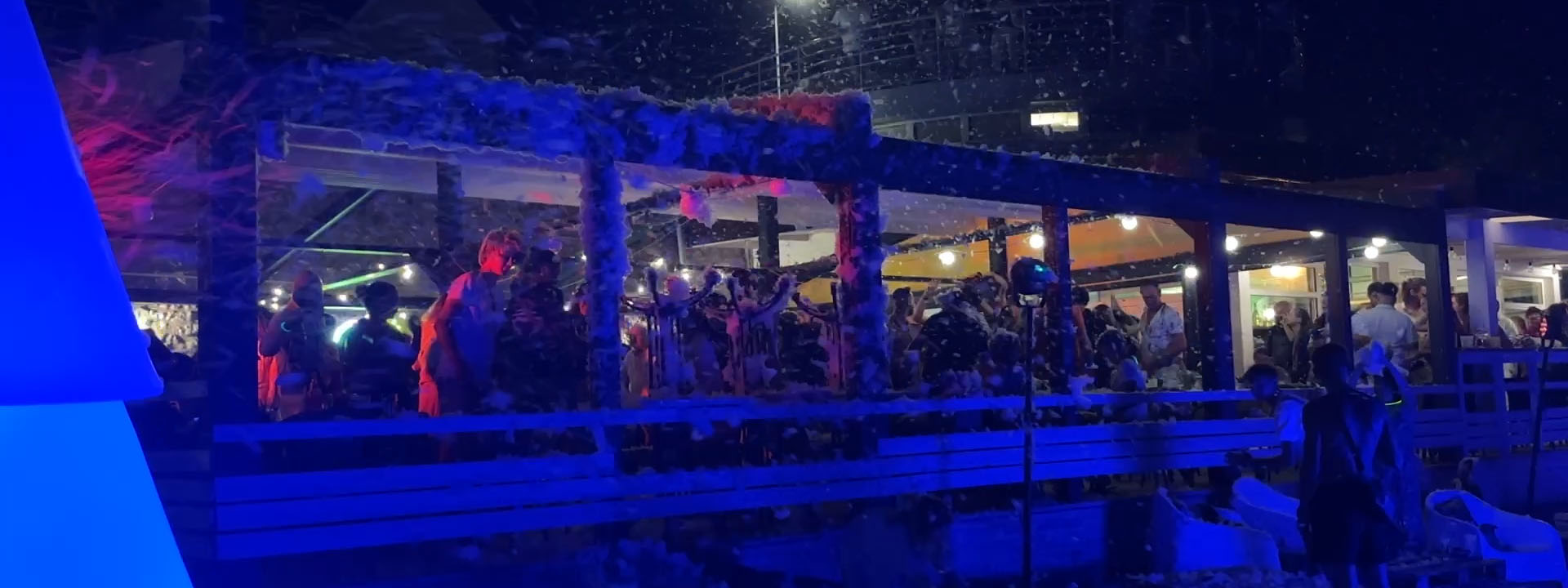 Slide Soiree Neige Mister Mousse